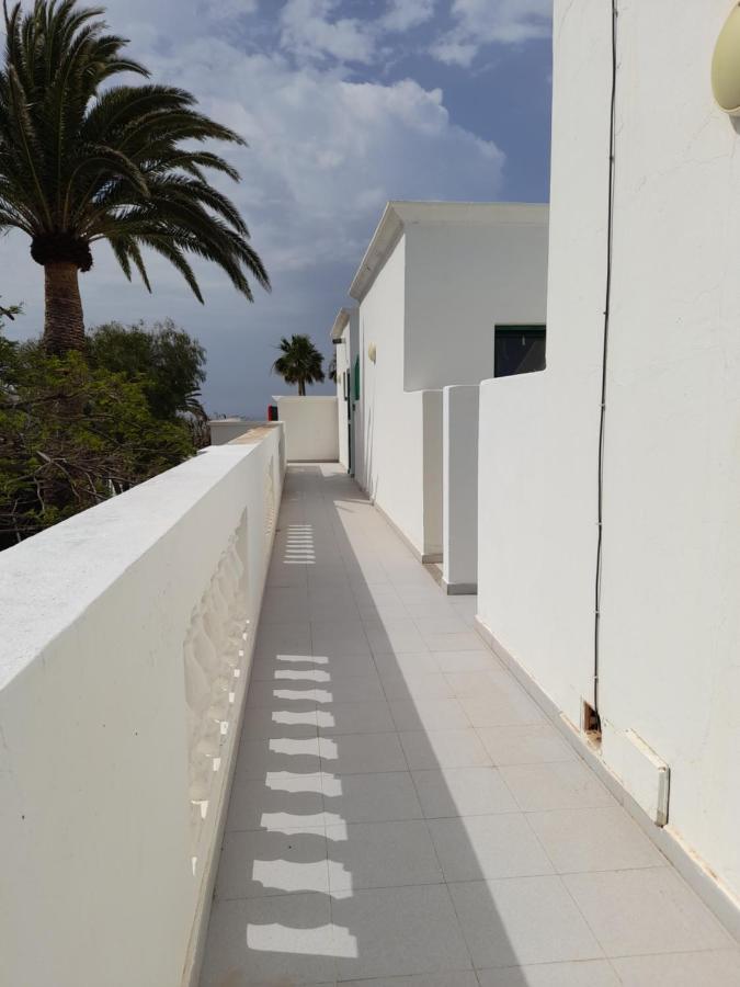 Fabulous 1-Bed Apartment In Puerto Del Carmen プエルト・デル・カルメン エクステリア 写真