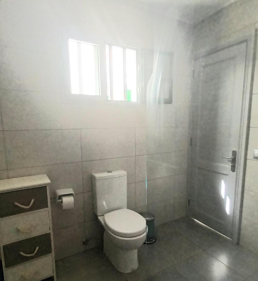 Fabulous 1-Bed Apartment In Puerto Del Carmen プエルト・デル・カルメン エクステリア 写真