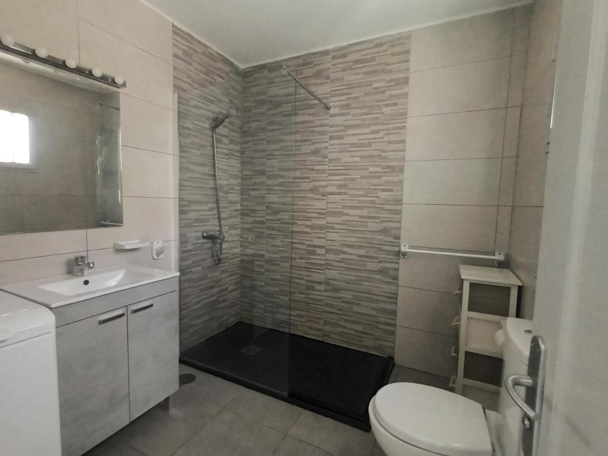Fabulous 1-Bed Apartment In Puerto Del Carmen プエルト・デル・カルメン エクステリア 写真